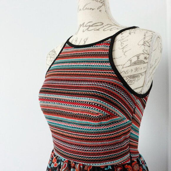 Patterned & Woven Summer Dress - Picture 4 of 7